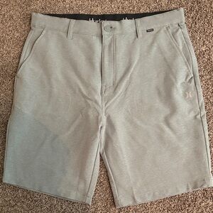 Hurley Men's Light Gray Flat Front Shorts